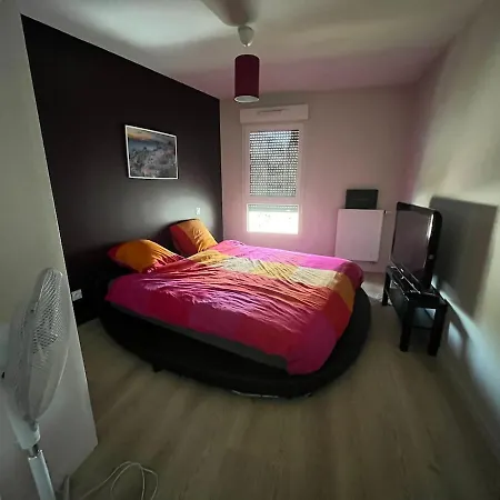 Apartment T2 Design Dans Neuve *