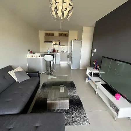 T2 Design Dans Résidence Neuve * Billere